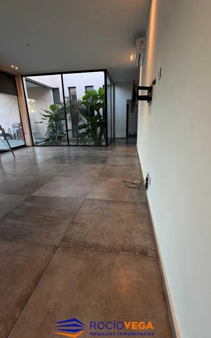 Casa a la venta en Barrio Privado Astorga,La Reja 4