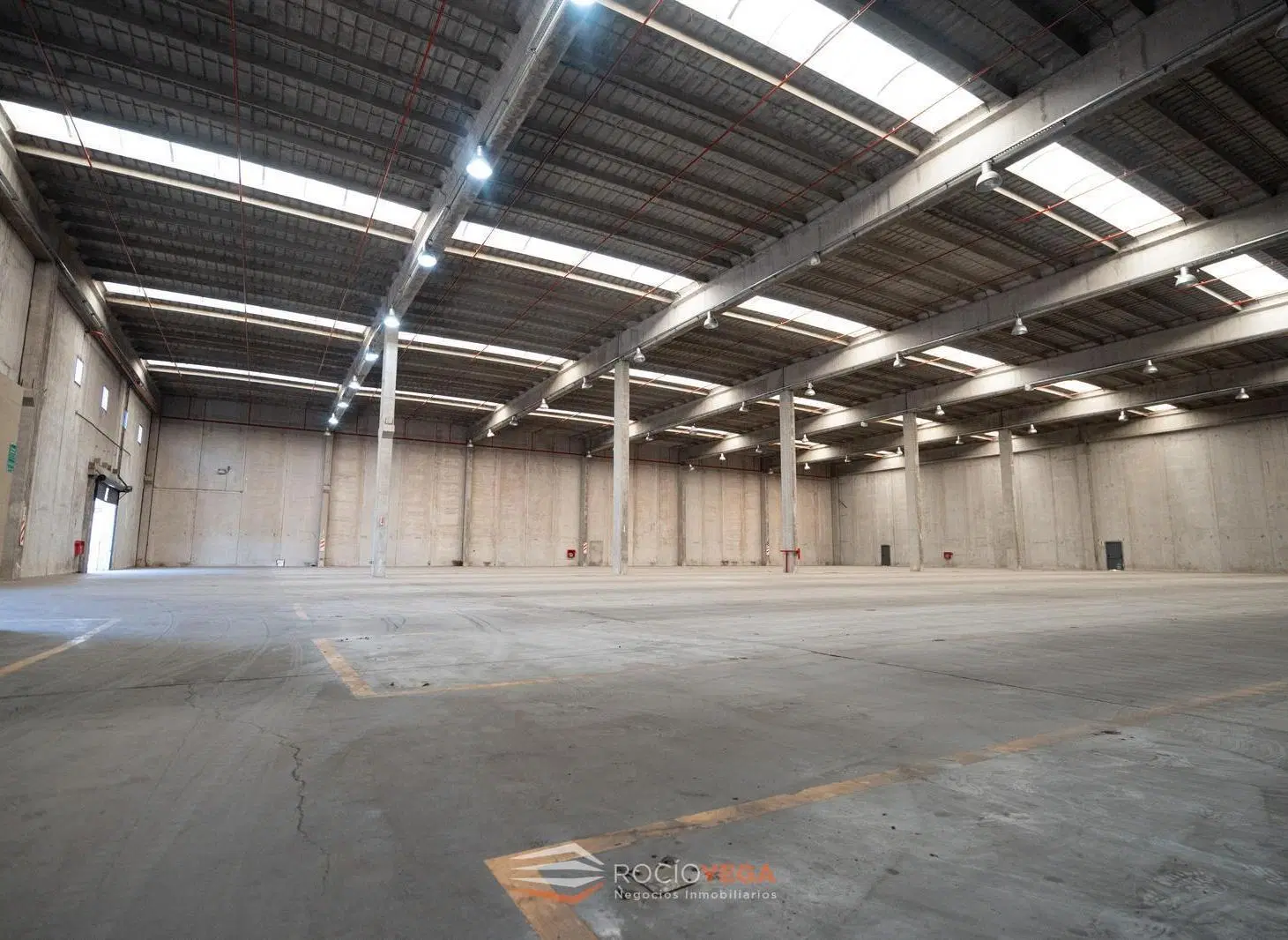 Nave  premiun Industrial en alquiler en La Reja Chica, Moreno 5