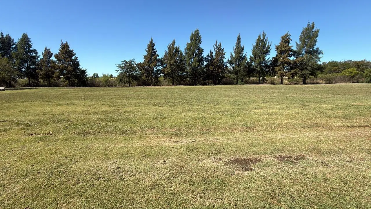 Terreno en venta en Everlinks Golf Country Club, Lujan 4