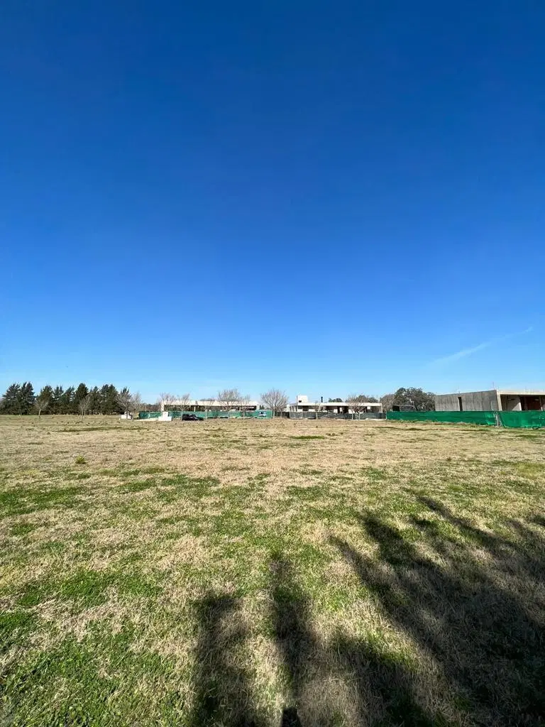Terreno en venta en Everlinks Golf Country Club, Lujan 3