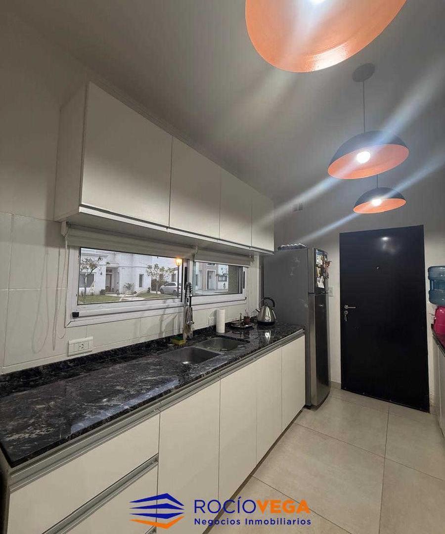 Foto de Casa en Venta en San Ramon Pilar del Este, imagen 4