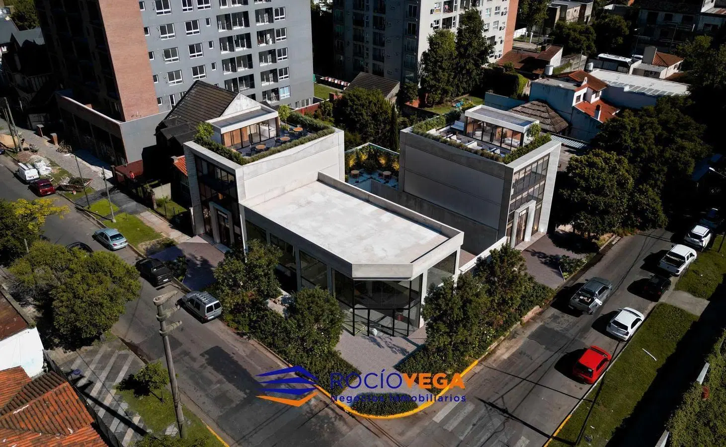 Local a estrenar en venta en Ituzaingo 5