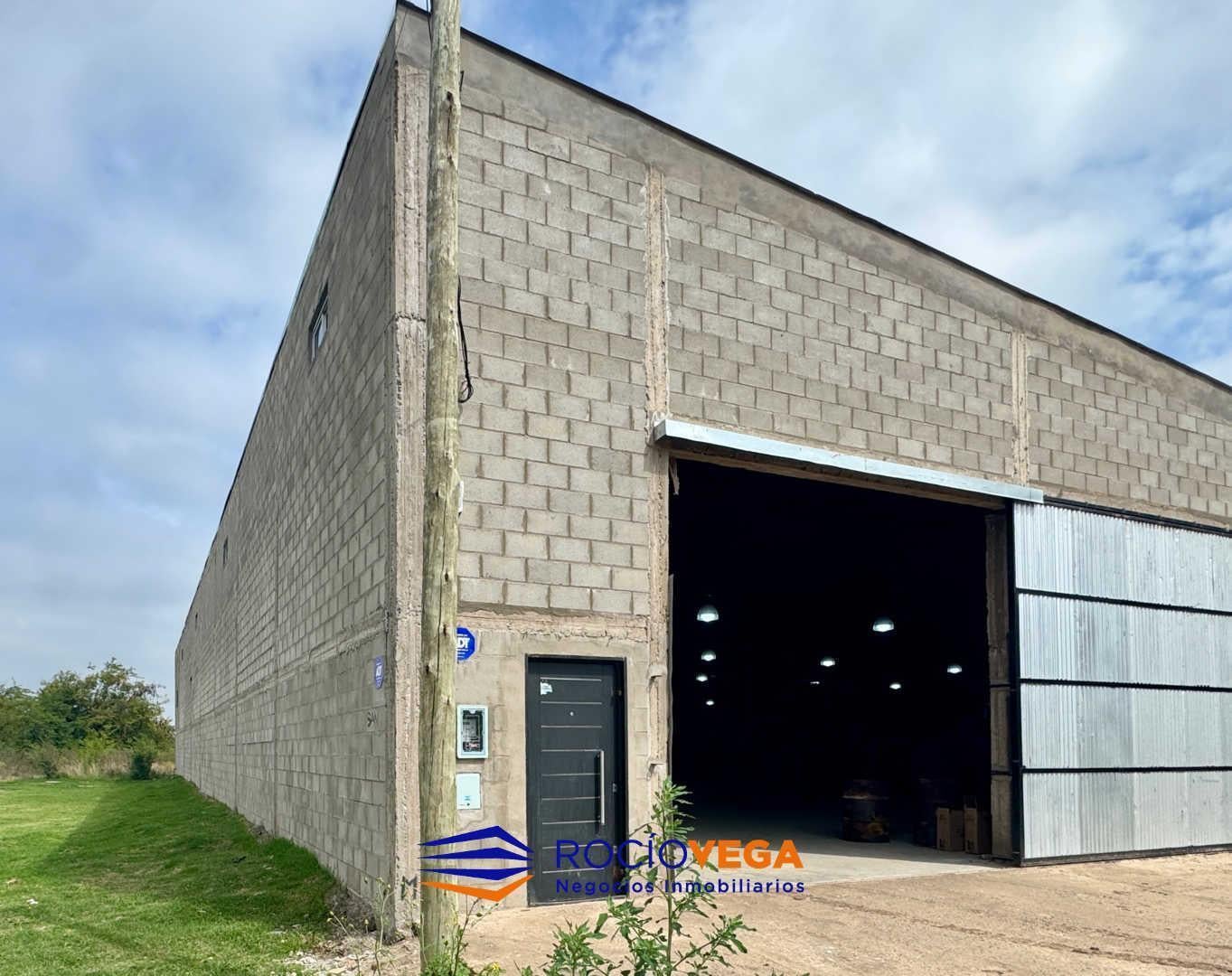 Galpón en venta en Pontevedra, Merlo