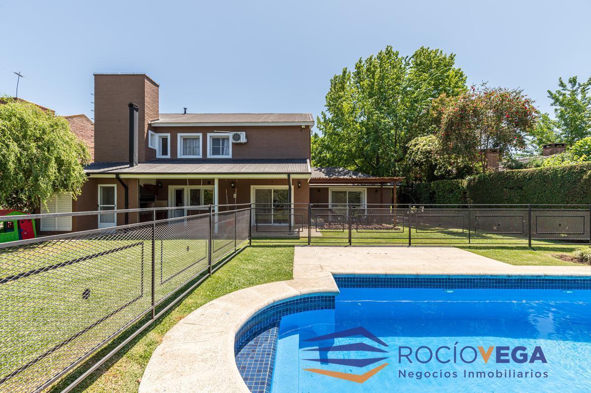 Casa a la venta en Country Banco Provincia Francisco Alvarez Moreno 100