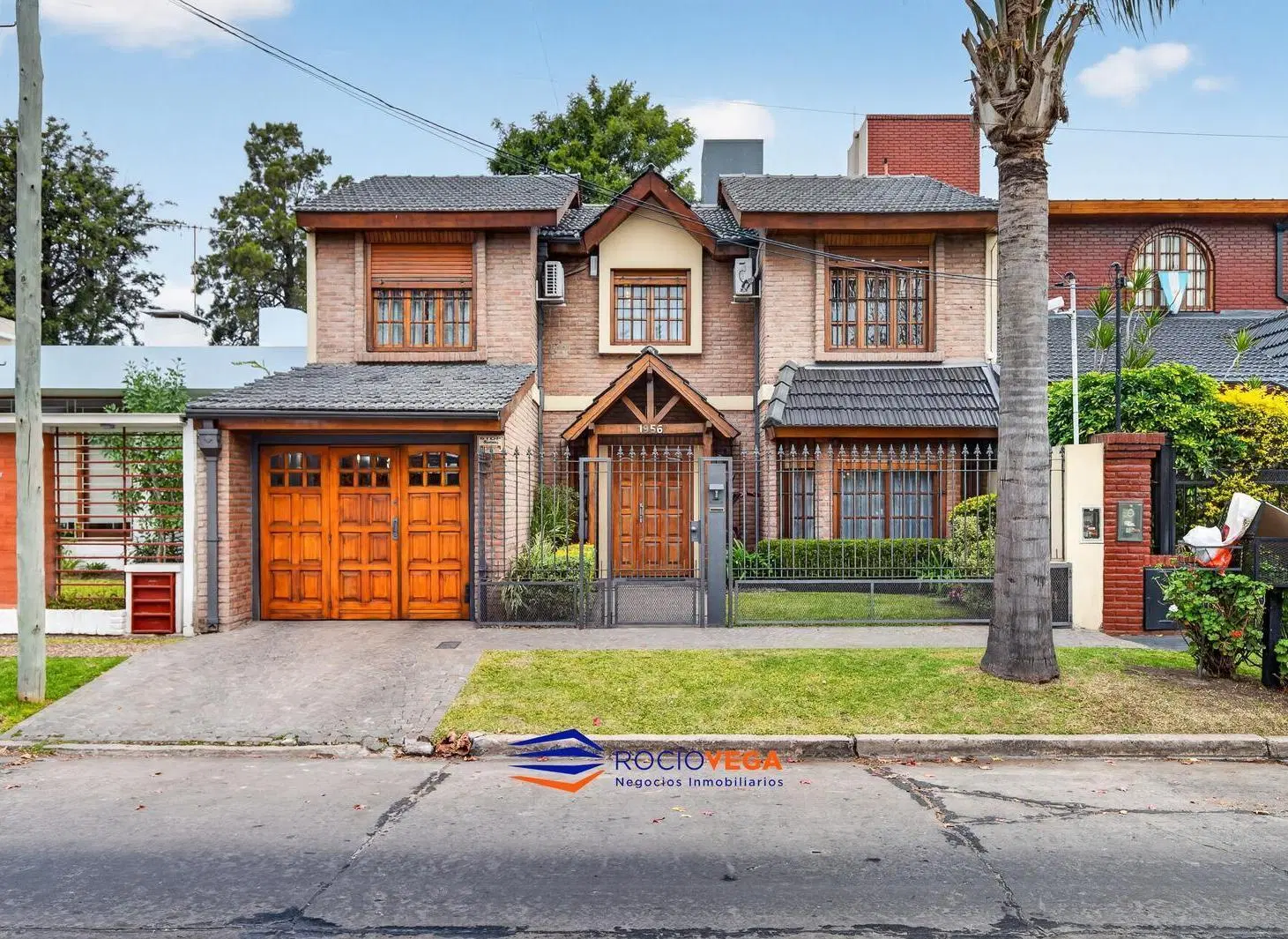 Casa en venta en Castelar, Crisologo Larralde al 1900 4