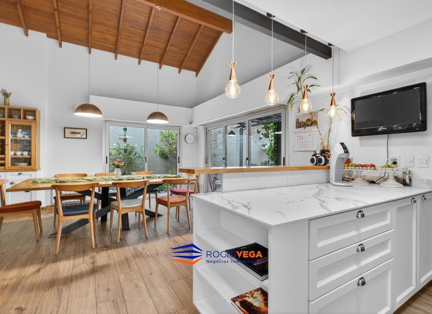 Foto de Casa en venta en Castelar, Crisologo Larralde al 1900, imagen 4