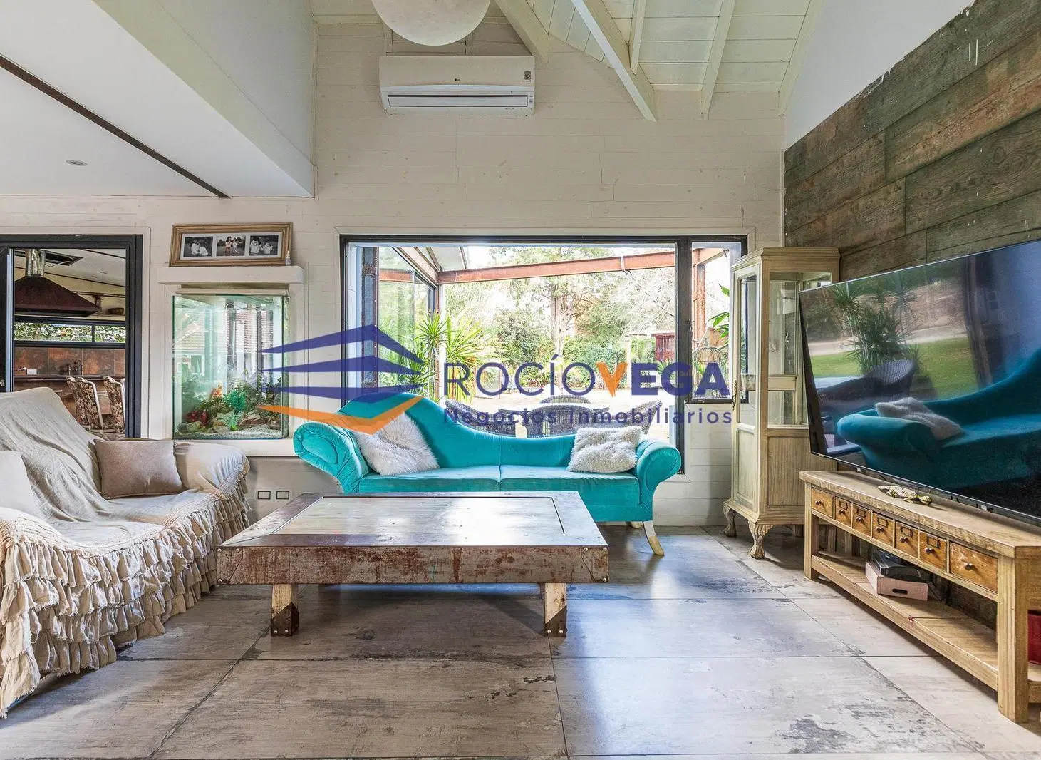 Casa en venta en Country Club Banco Provincia, Francisco Alvarez, Almafuerte 3900 1
