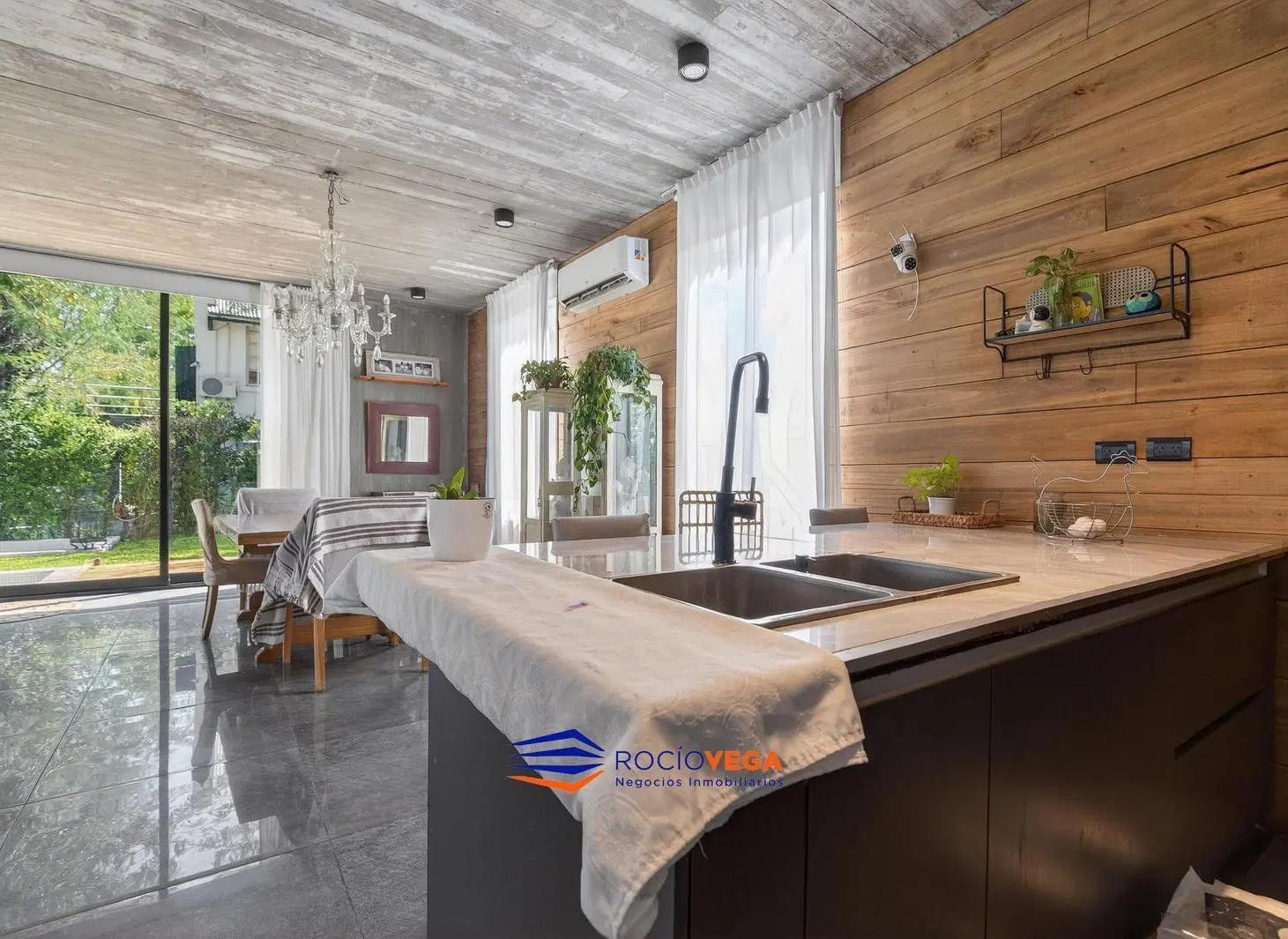 Casa en alquiler en Country Banco Provincia 100 3