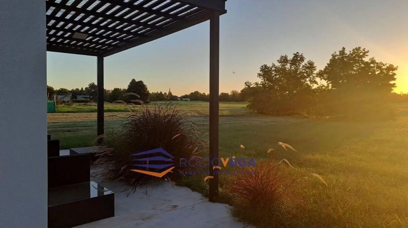 Lote a la venta en La Primavera Golf,  Carlos Keen, Acceso Oeste km 72 5
