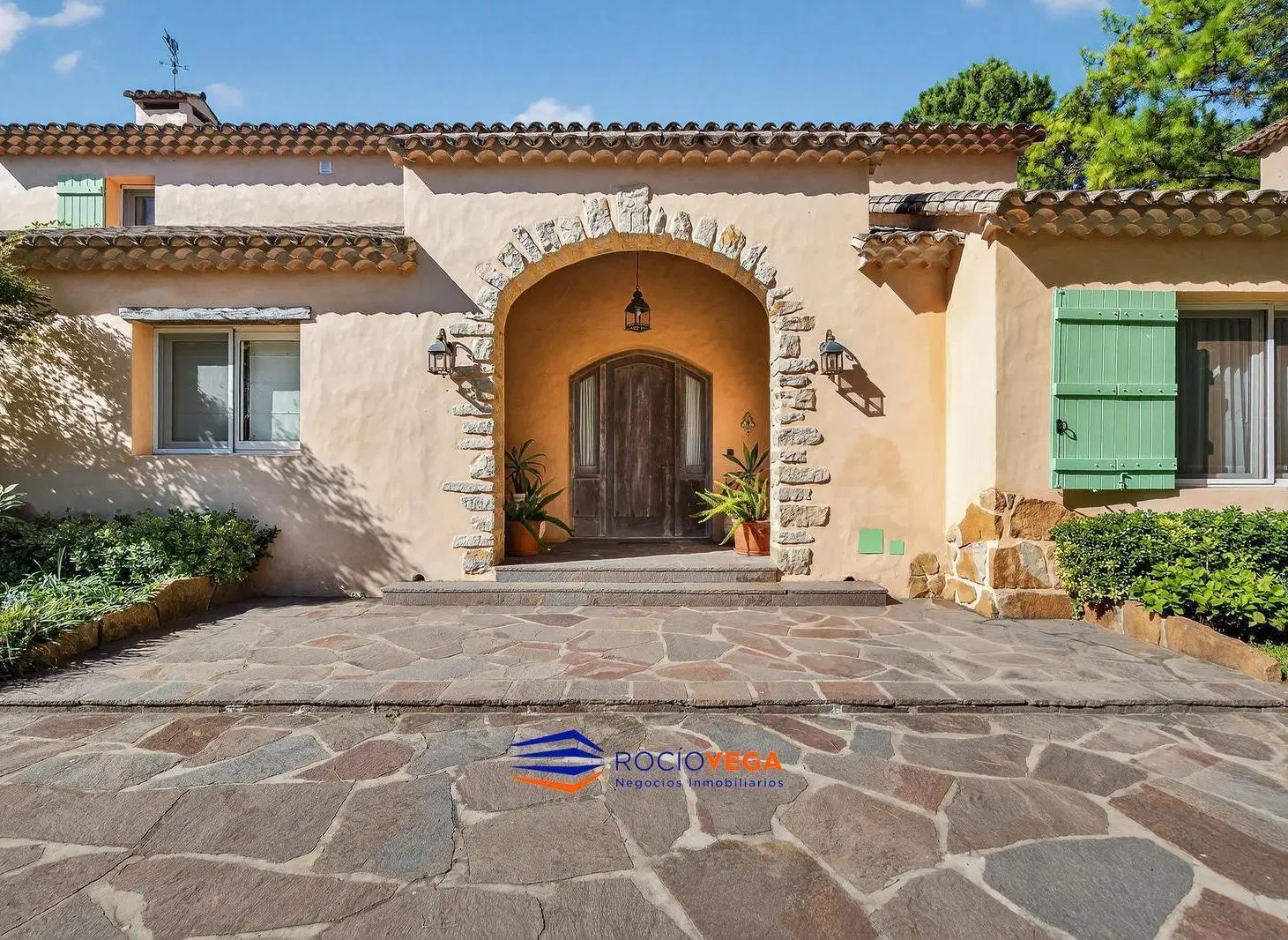Casa a la venta en Country Club San Diego, Moreno 2