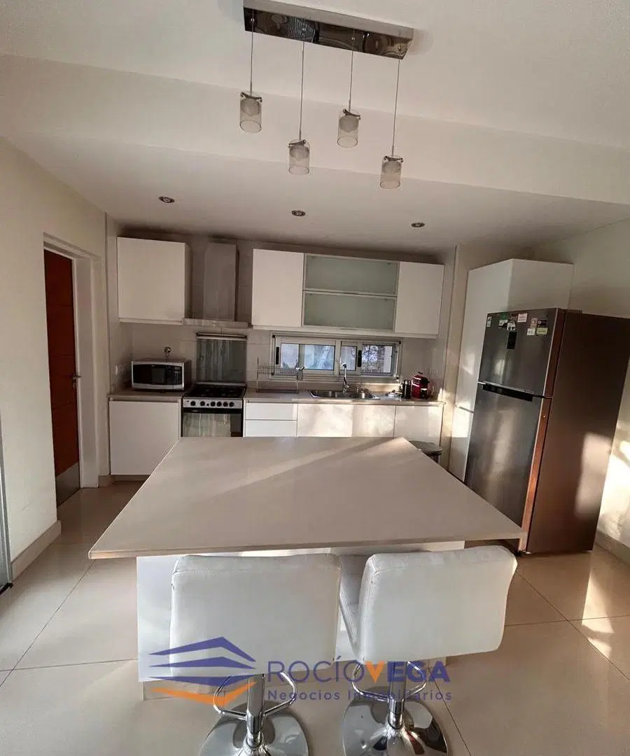 Casa en venta en barrio Santa Ana Moreno 2