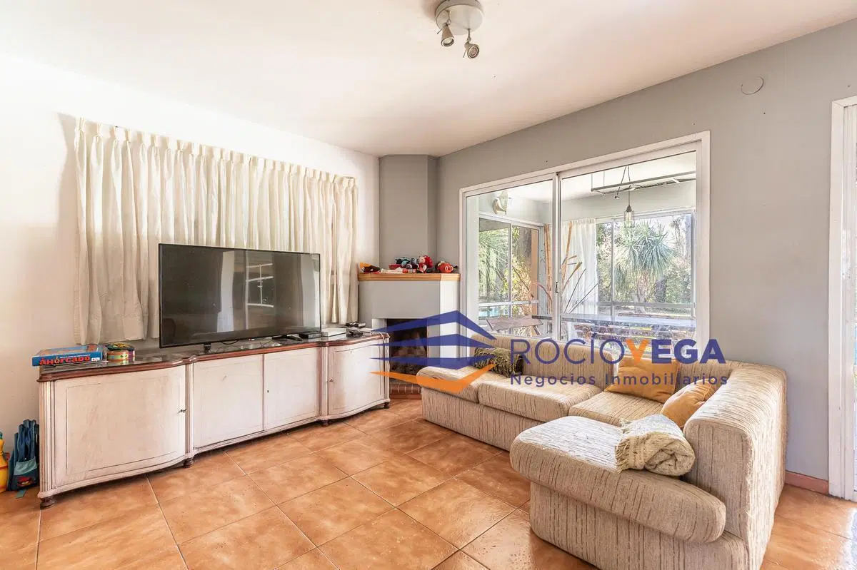 Casa en venta en Country Banco Provincia Francisco Álvarez Moreno 2