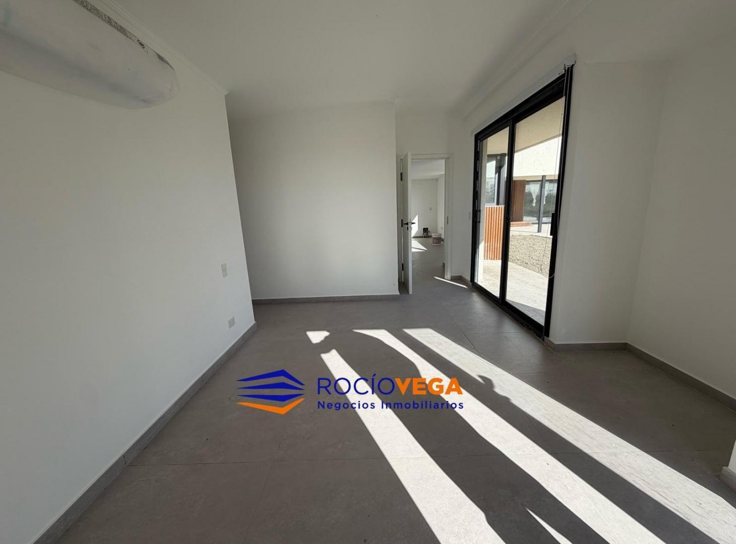 Foto de Casa en alquiler en barrio Los Juncos, Lujan, Acceso Oeste, imagen 2