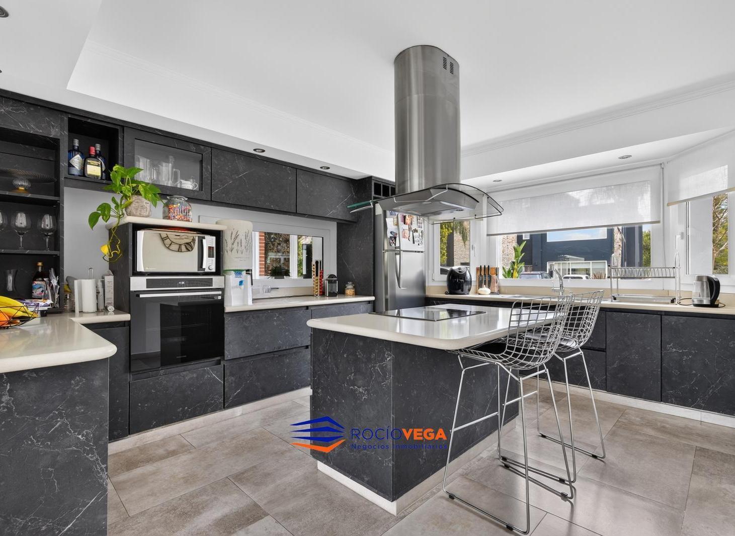 Foto de Casa a la venta en Campos de Alvarez, imagen 2