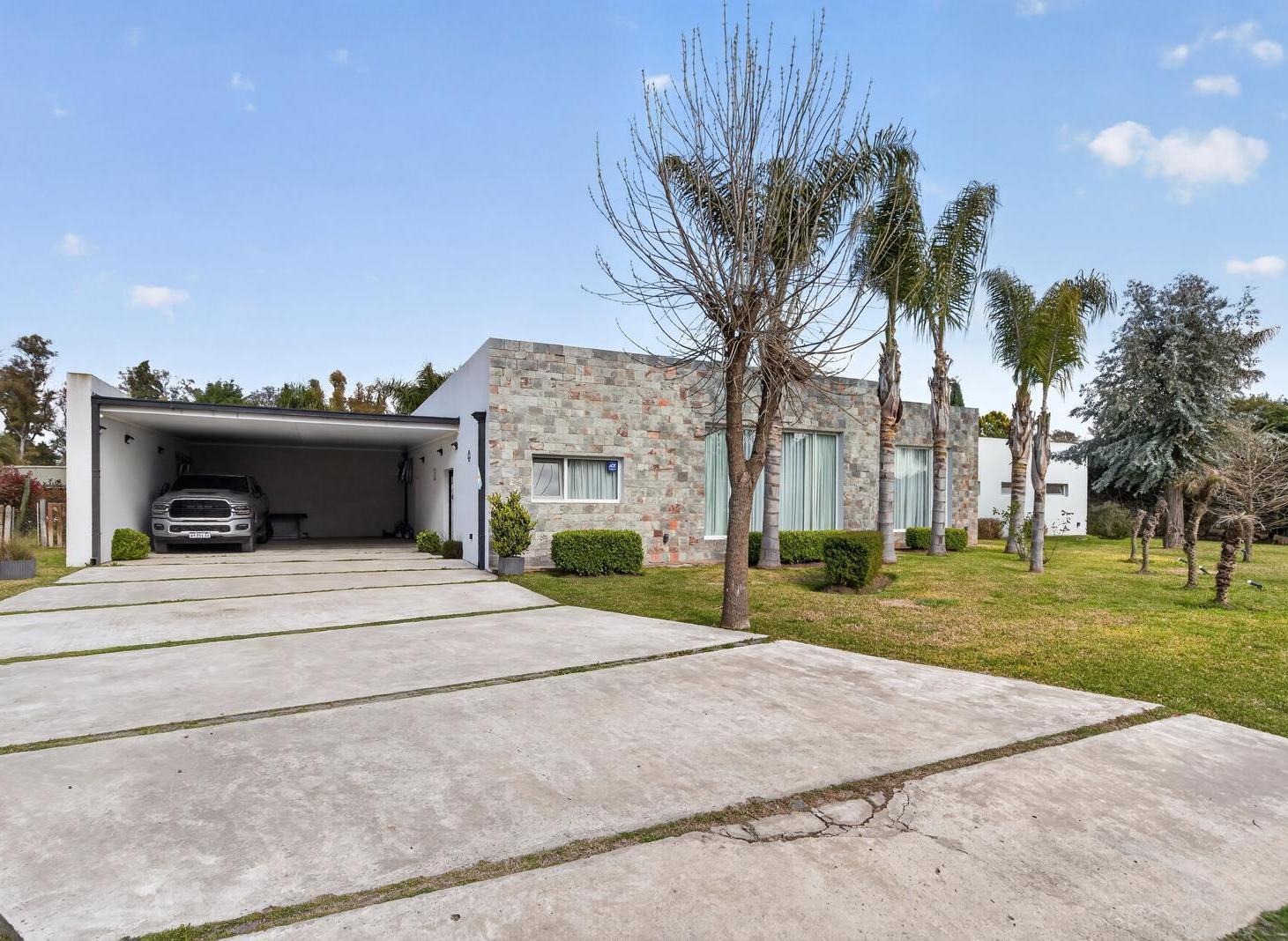 Foto de Casa en venta en Comarcas de Luján, Santa Irene, imagen 1