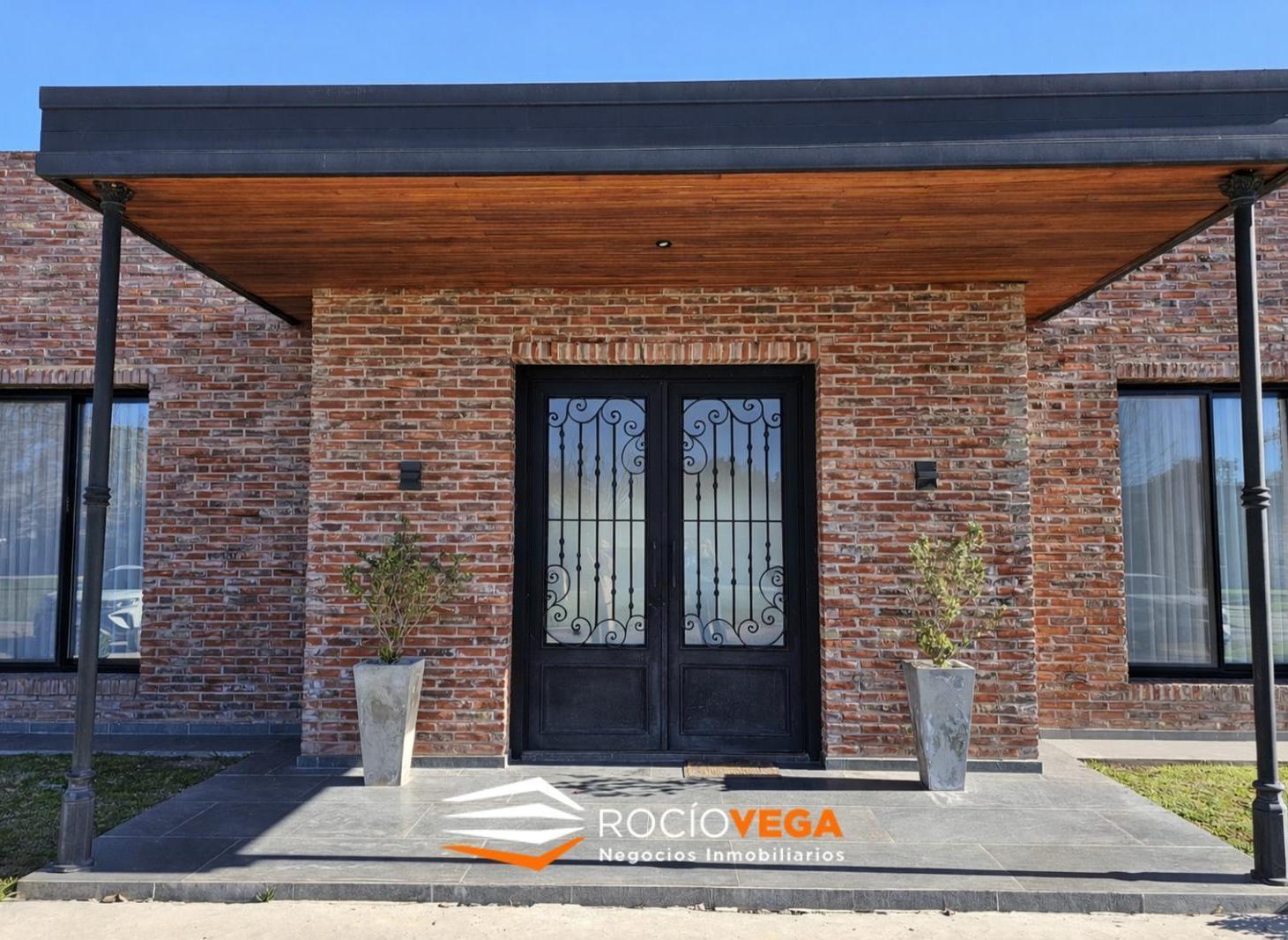 Foto de Casa en venta en Comarcas de Luján, Santa Irene, imagen 1