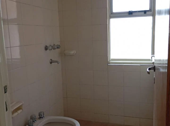 Se alquila departamento de 1 dormitorio, apto oficina 2