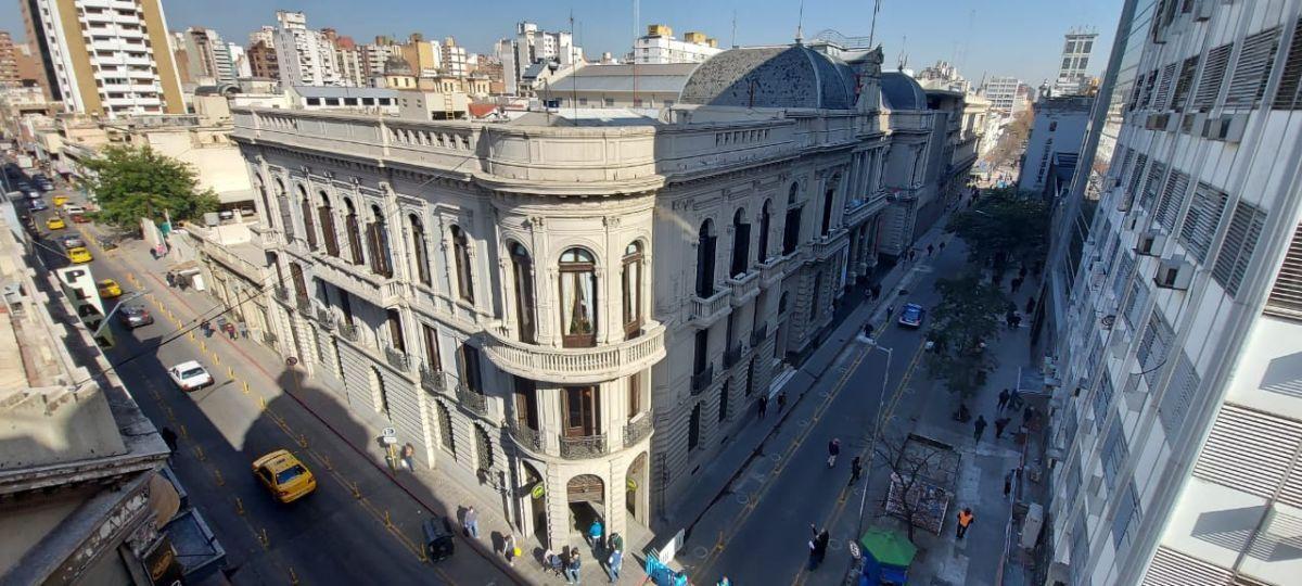 Venta de Oficina Centro 169 m² Edificio Minetti