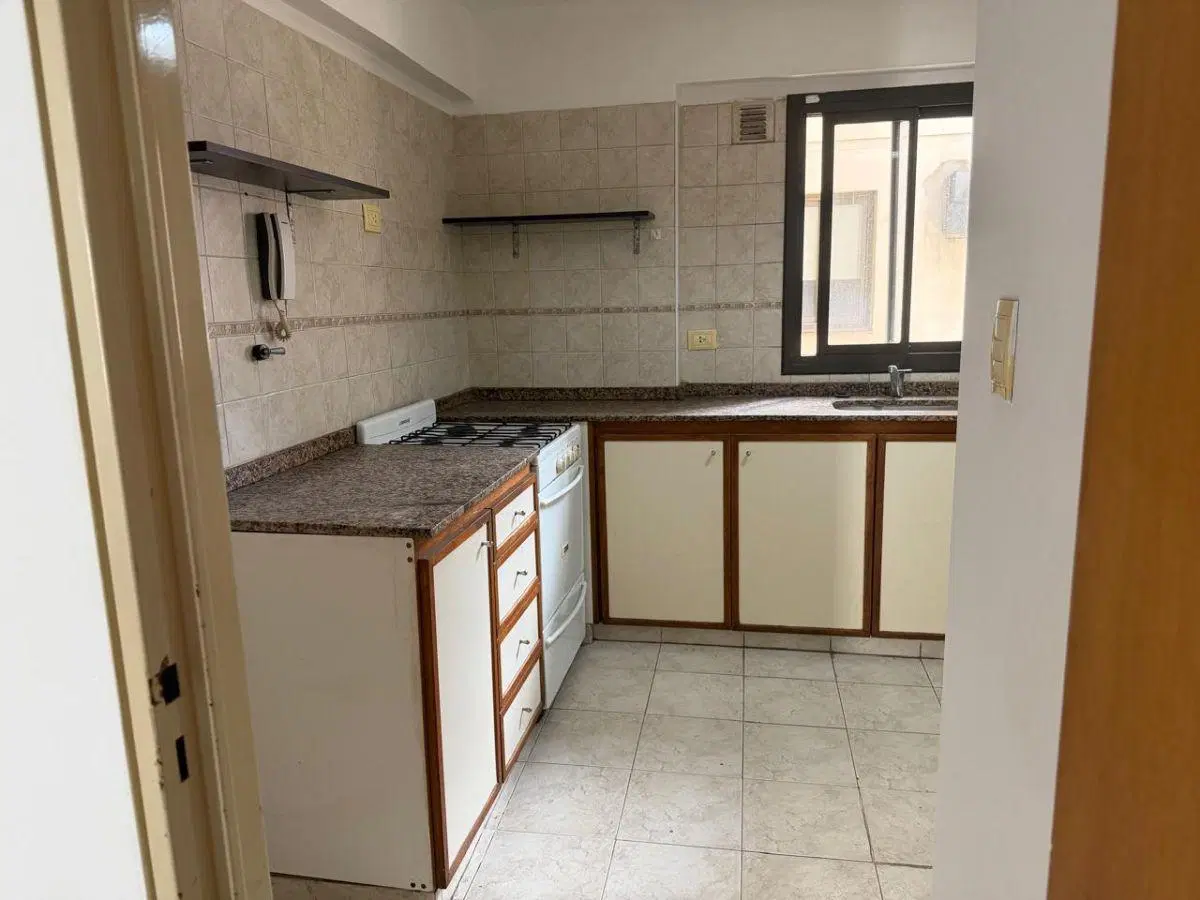 ALQUILER - Departamento de 2 Dormitorios en Nueva Córdoba 3