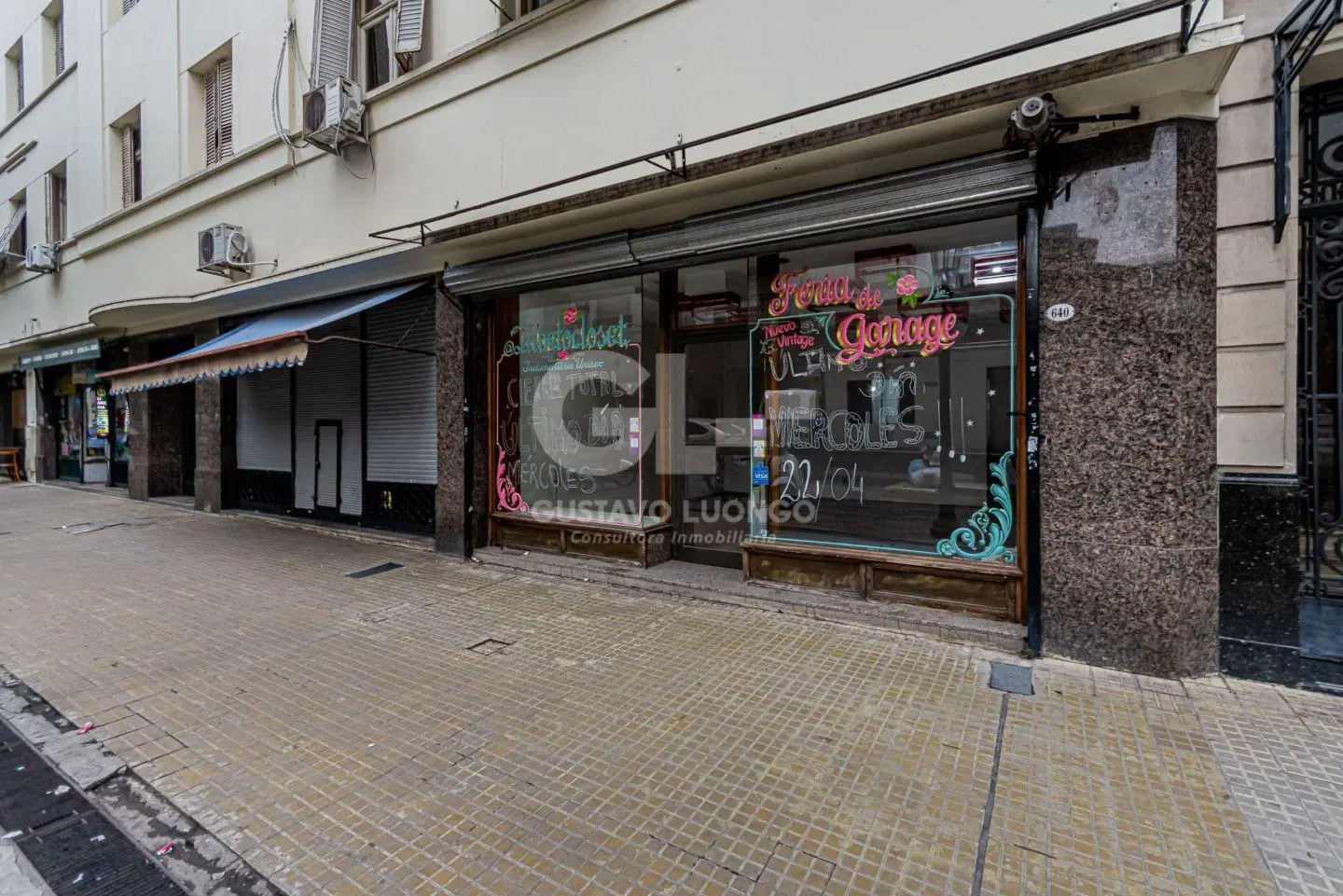 Local con gran vidriera en la mejor cuadra, apto todo destino. 3