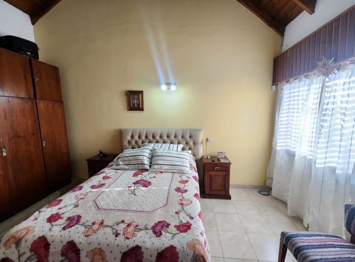 Foto de HERMOSA CASA A LA VENTA EN S.A. DE PADUA, MERLO - BS.AS., imagen 5