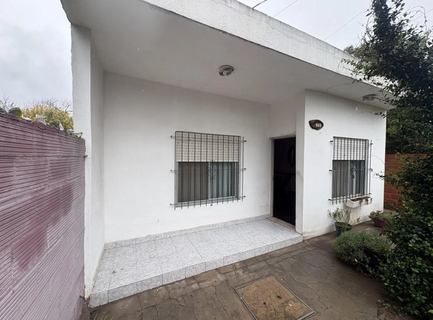 Casa 3 Ambientes con un dpto atrás 2