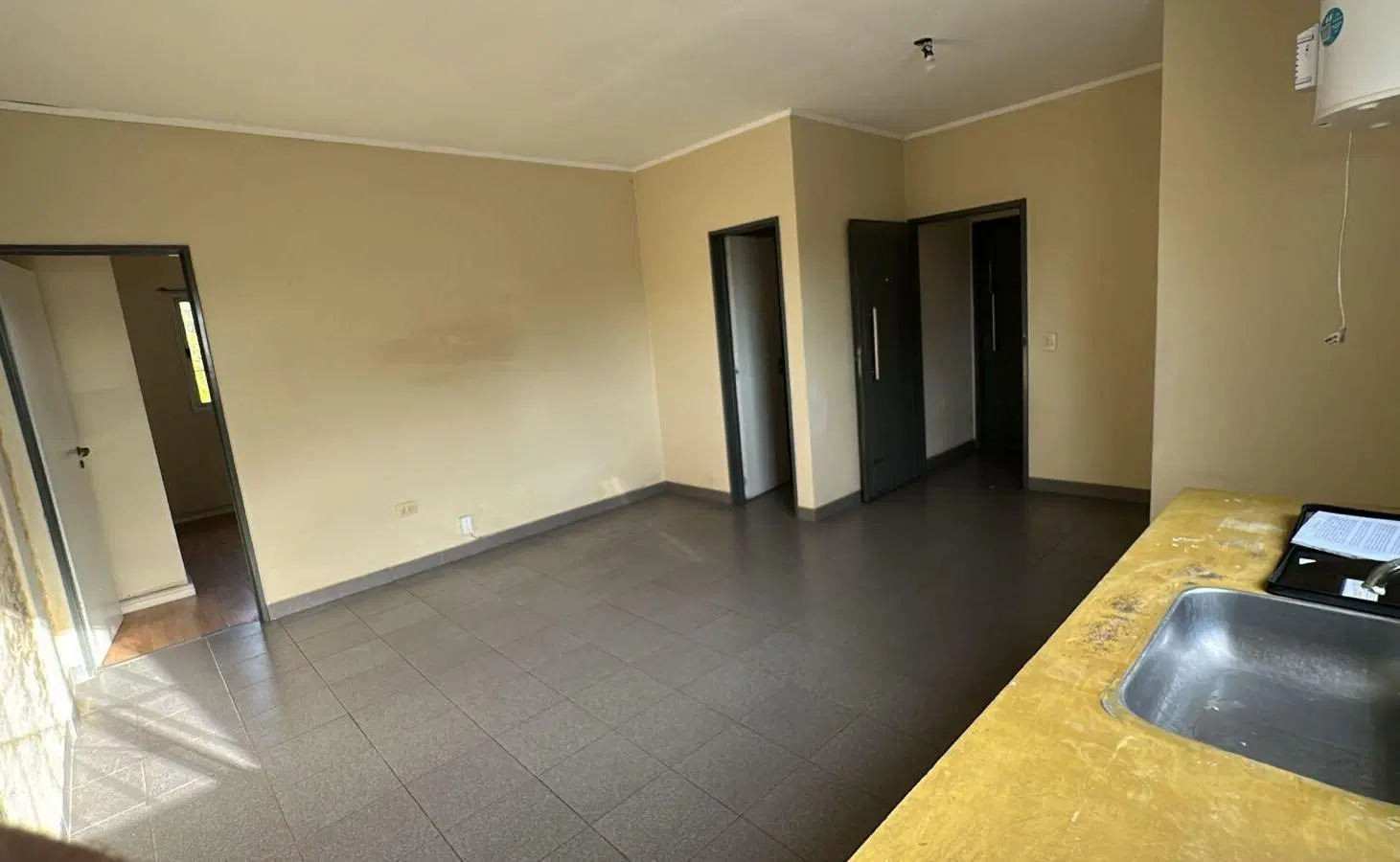 DEPARTAMENTO 2 AMBIENTES BARRIO NUEVO 4