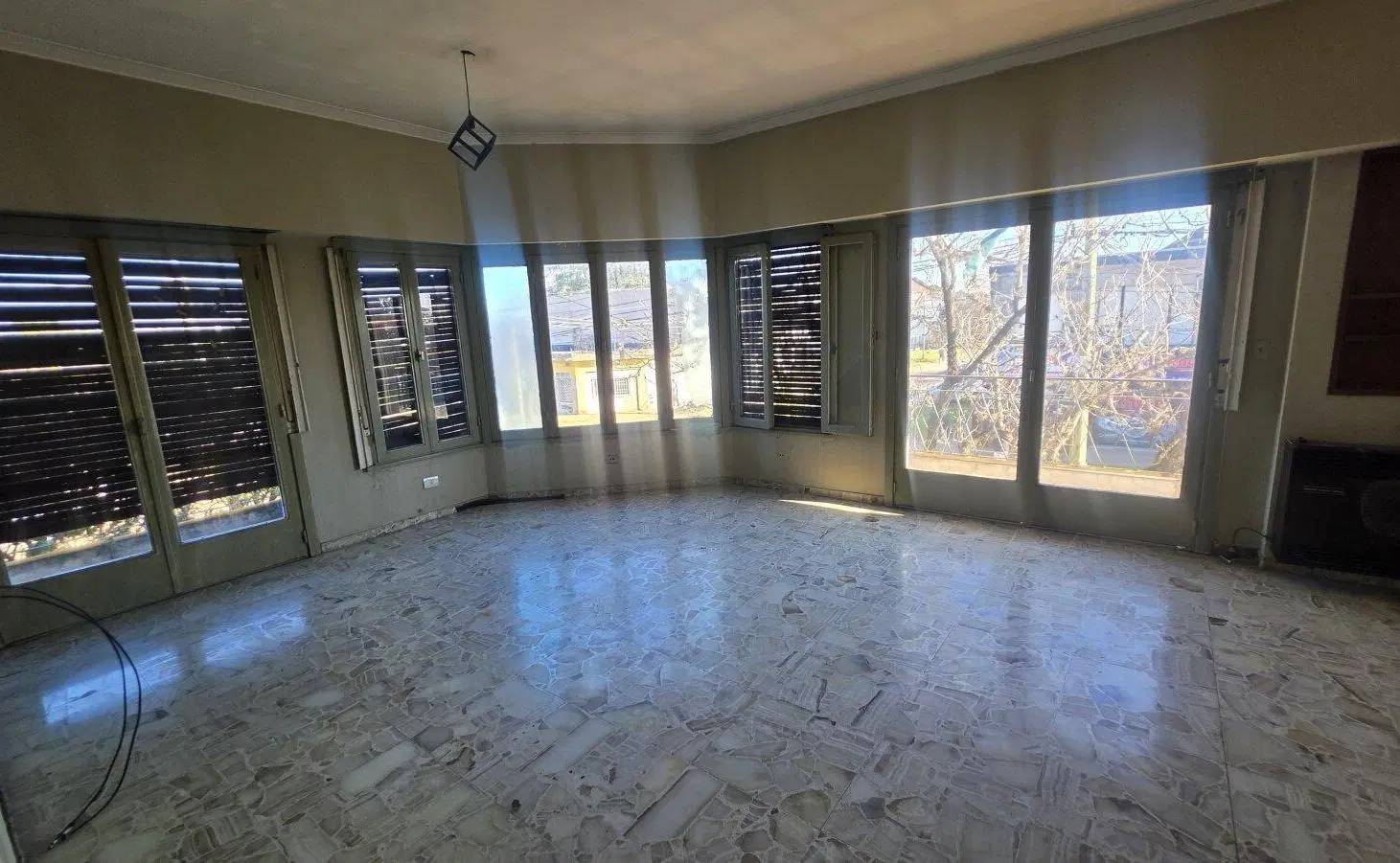 DEPARTAMENTO EN PLANTA ALTA CON TERRAZA EN ALQUILER EN PARQUE SAN MARTIN - MERLO, BS.AS. 4