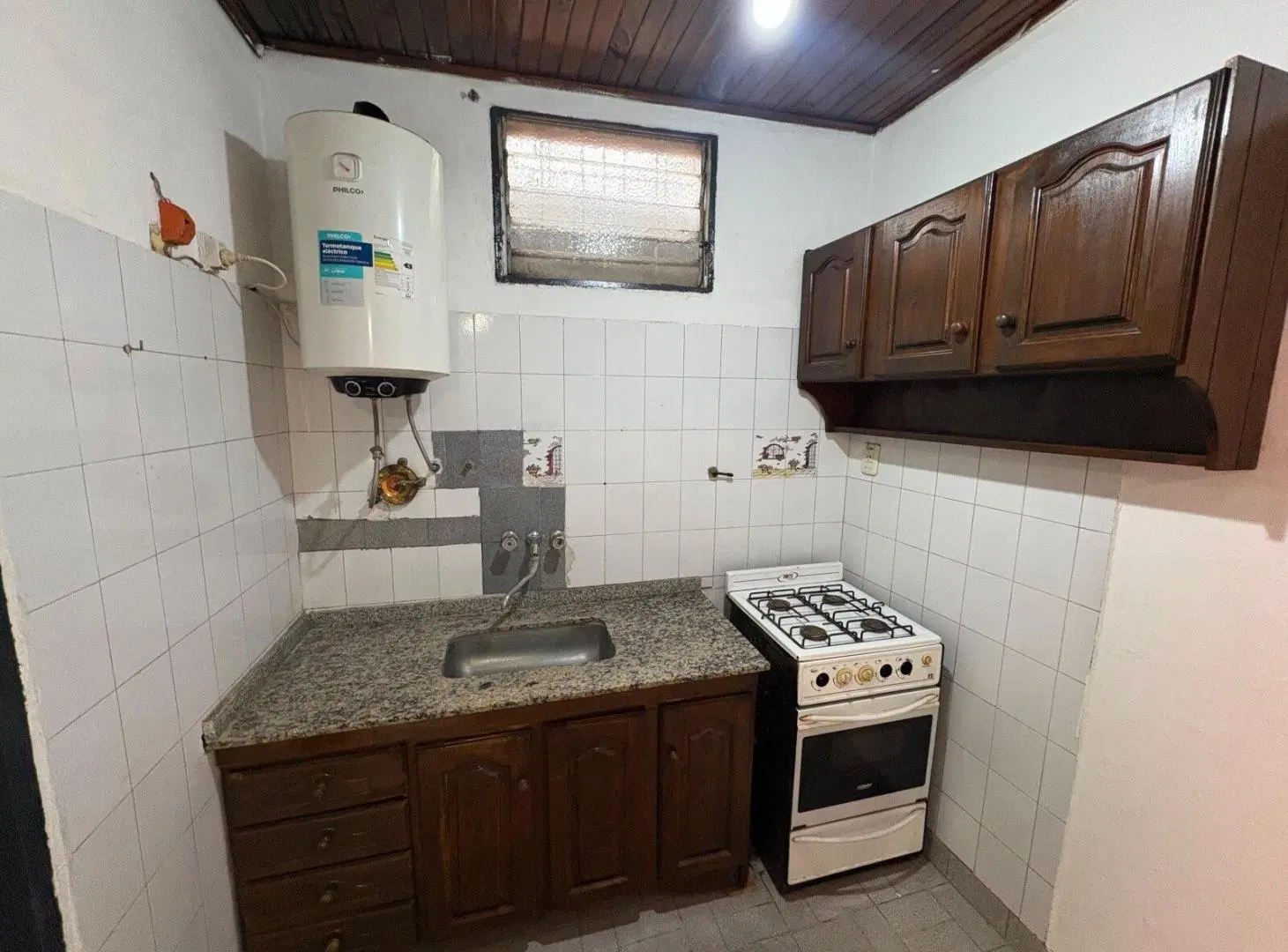 DEPARTAMENTO 2 AMBIENTES CON PATIO EN ALQUILER , LIBERTAD, MERLO - BS.AS. 4