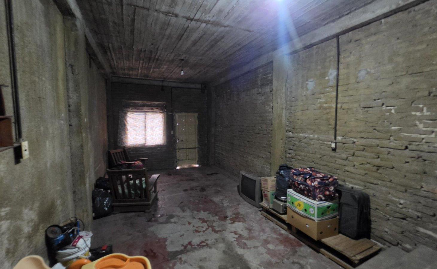 Foto de CASA EN LIBERTAD (MERLO, BS.AS.) A LA VENTA - IDEAL PARA REFACCIONARLA, imagen 5