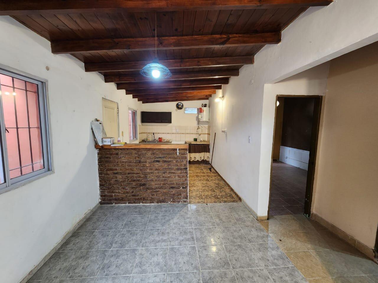 Foto de Casa 2 ambientes con garaje descubierto, imagen 3