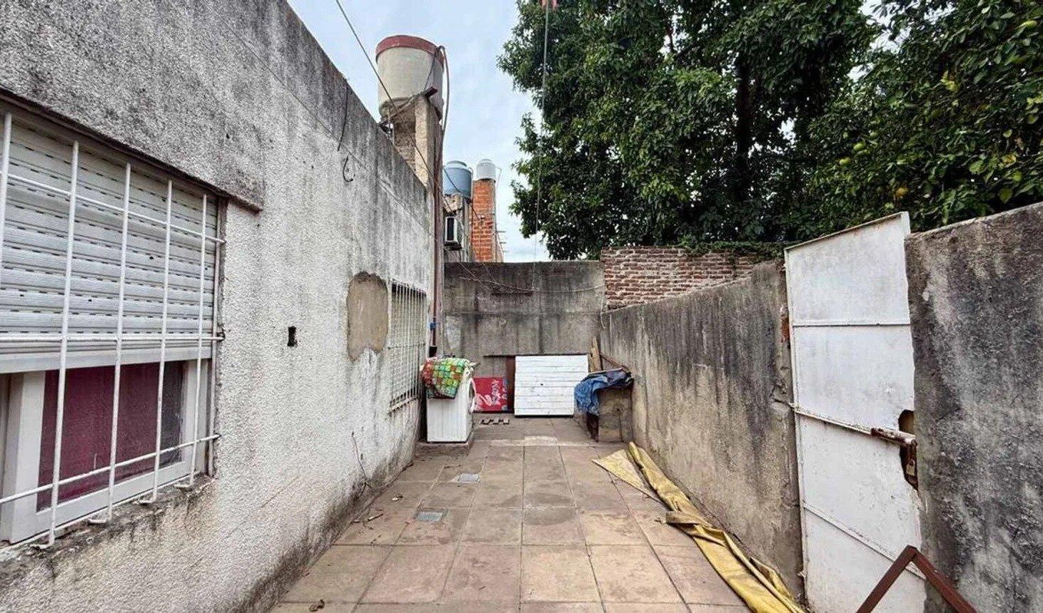 Foto de CASA + LOCAL A LA VENTA EN LIBERTAD, MERLO - BS.AS., imagen 4