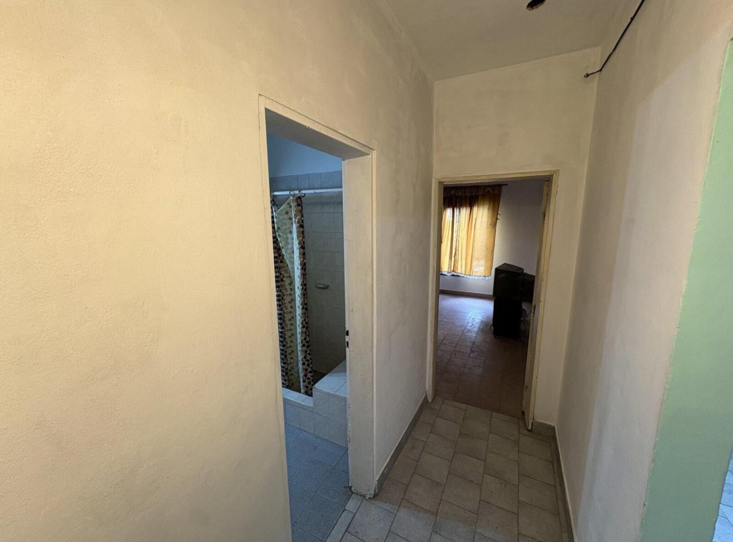 Foto de Casa de 3 ambientes con cochera y patio, imagen 5