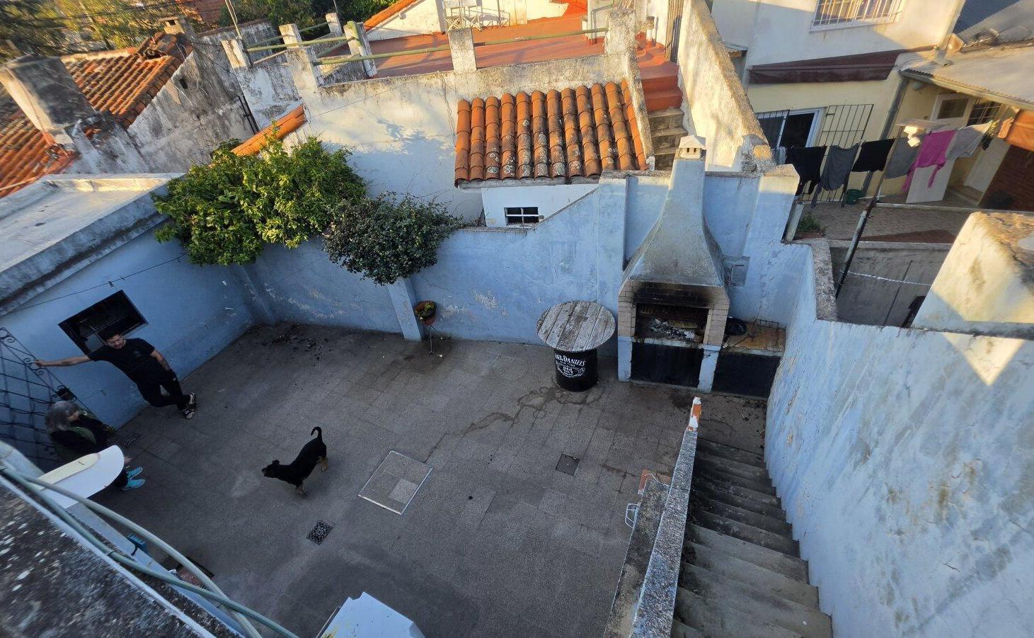 Foto de CASA A LA VENTA (NECESITA ALGUNAS REFACCIONES) EN ITUZAINGO , BS.AS., imagen 2