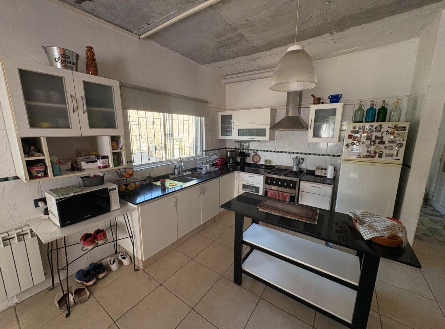 Foto de HERMOSA CASA A LA VENTA CON 4 DORMITORIOS EN EL PARQUE SAN MARTIN, imagen 1