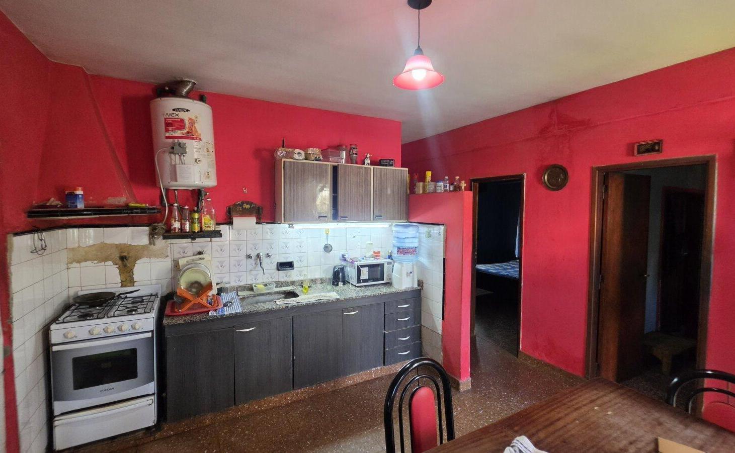 Foto de LOCAL AMPLIO + CASA, A LA VENTA EN MERLO - BS.AS., imagen 2
