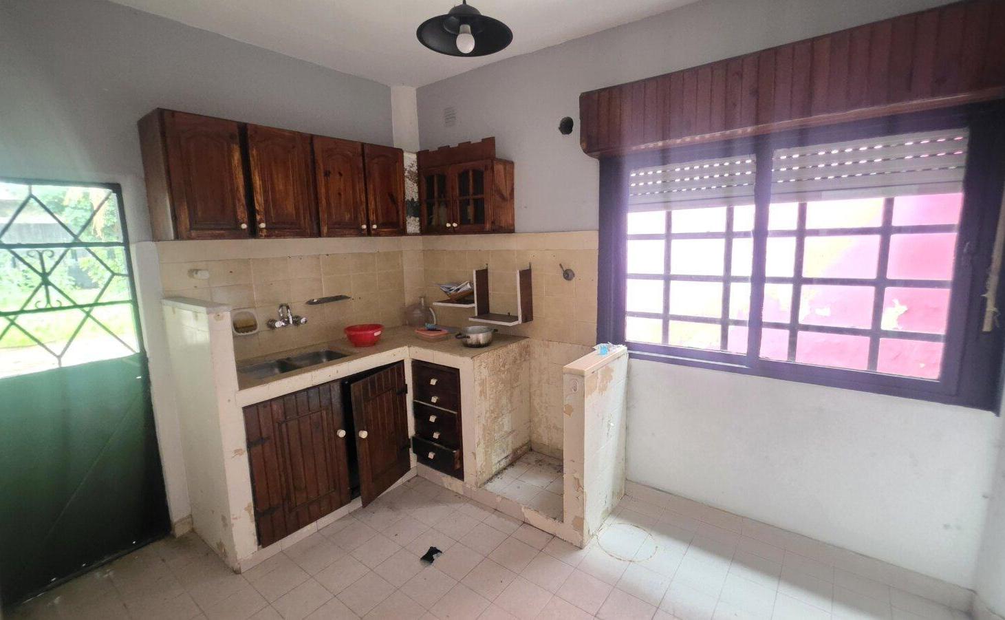 Foto de OPORTUNINDAD DE CASA A LA VENTA EN LIBERTAD, MERLO - BS.AS. CON LINDO, imagen 3