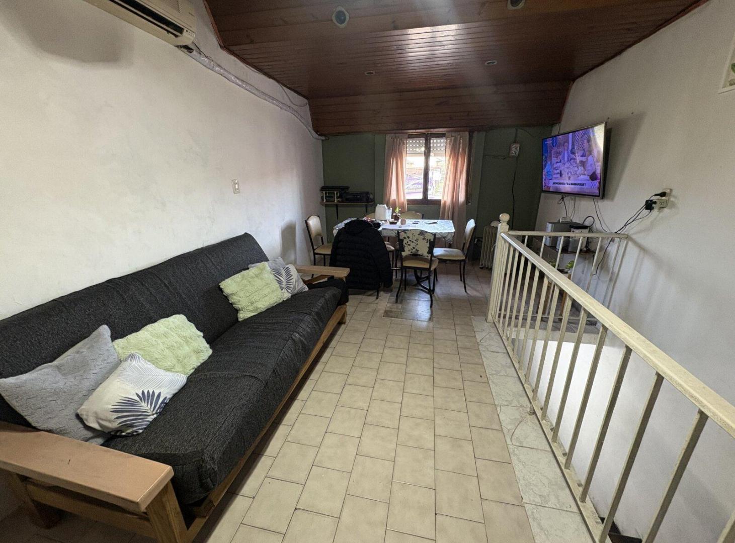 Foto de Casa con Locales Comerciales en Merlo, imagen 2