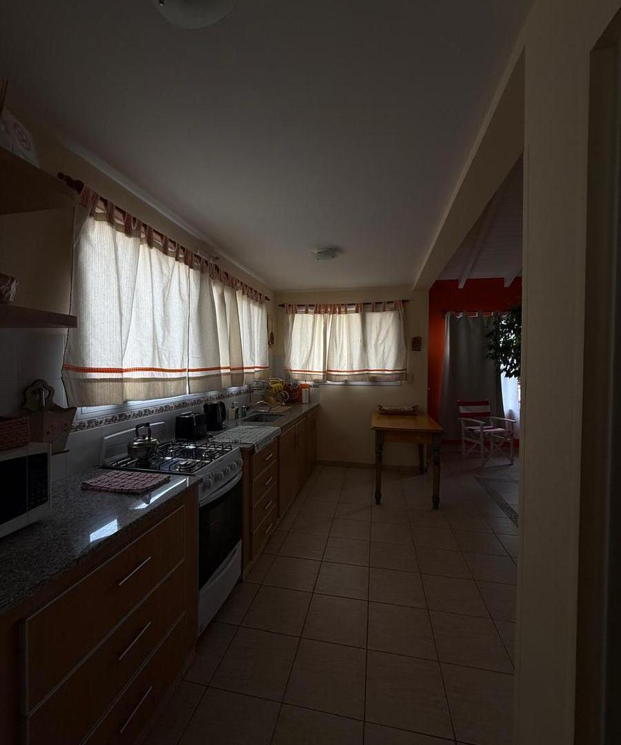 Foto de CASA EN VENTA EN VILLA EL CHOCON, imagen 3