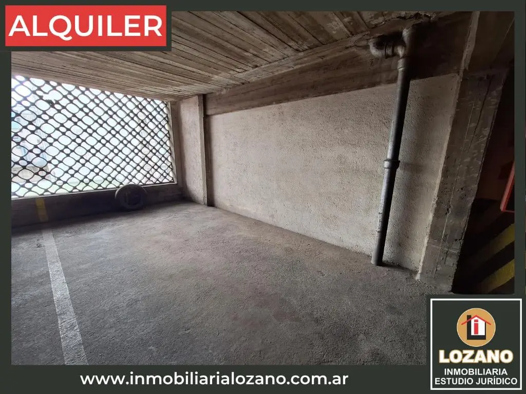 Cochera en Alquiler B° Centro 3