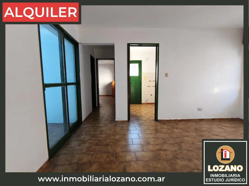 Departamento con Entrada de Vehículo en Alquiler B° San Pablo 5