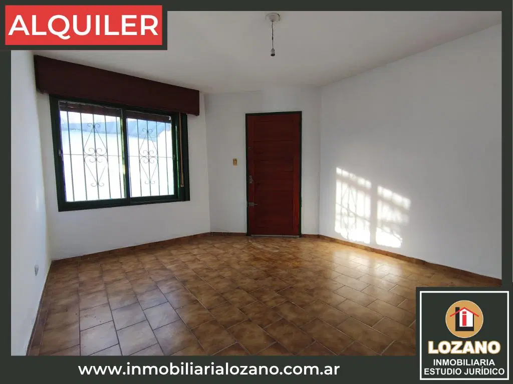 Departamento con Entrada de Vehículo en Alquiler B° San Pablo 3