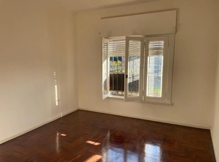 ALQUILA DEPARTAMENTO 4 AMB LOMAS 1