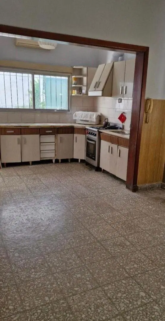 VENTA CASA C/ GALPÓN DPTO LOMAS 2
