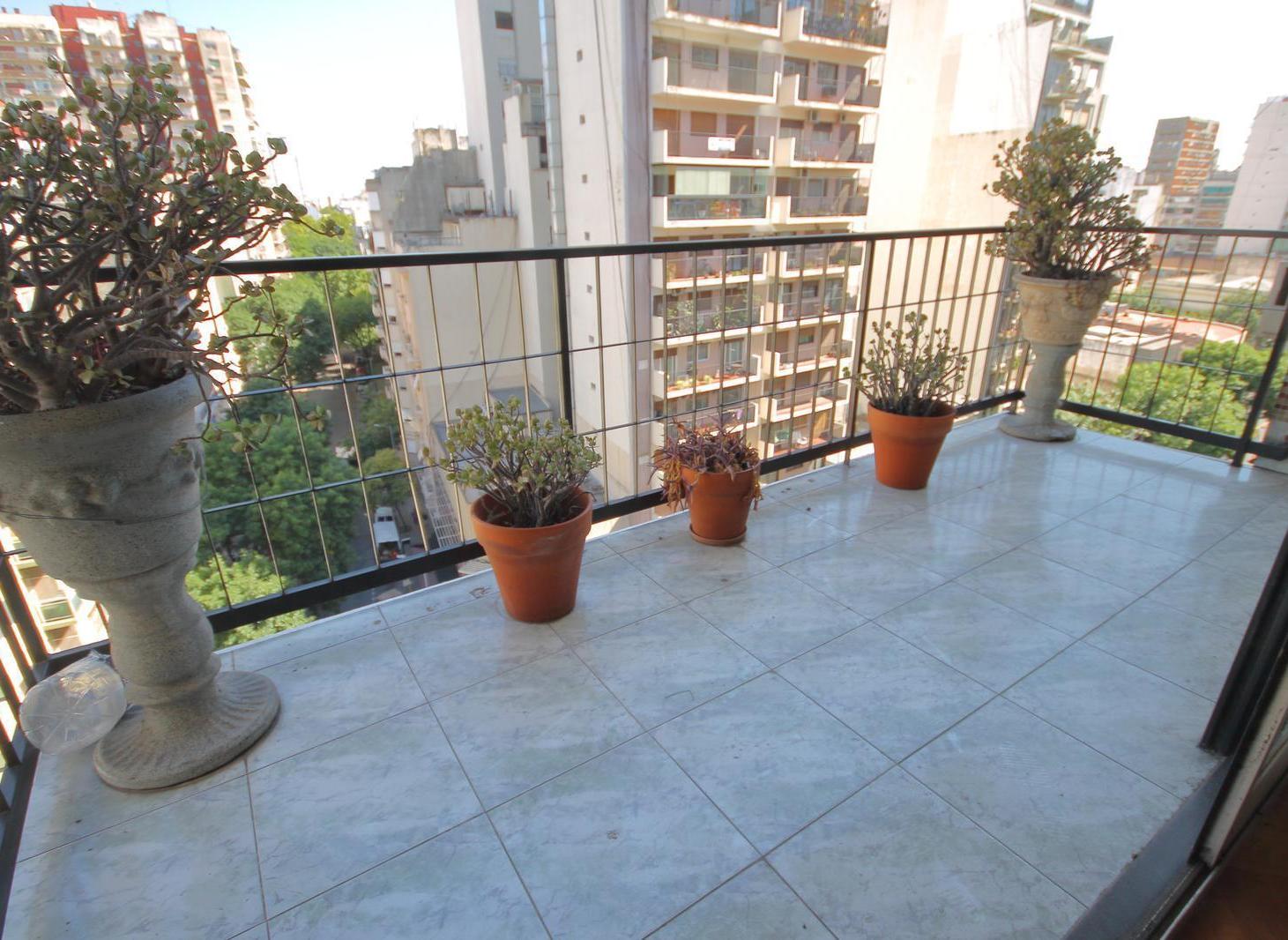 Foto de Av. Rivadavia 5302: semipiso 4amb. dependencia amplio balcón baulera, imagen 5