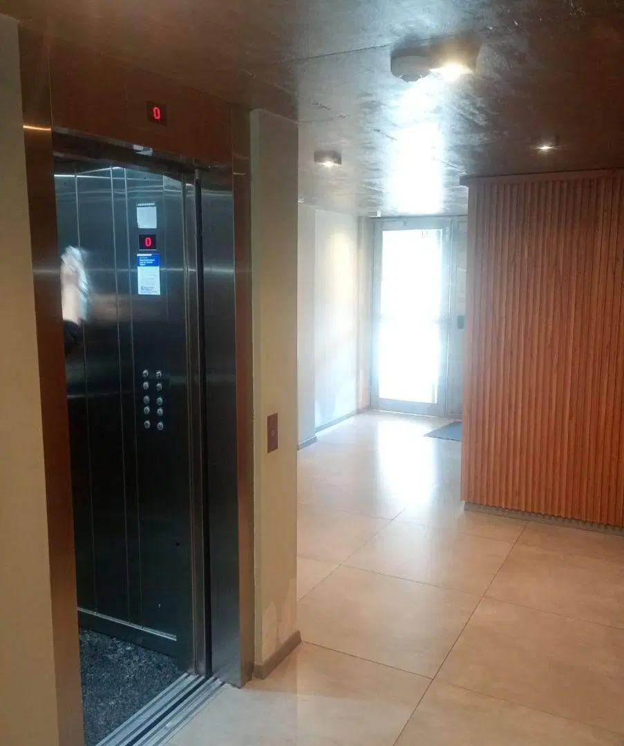 Se ALQUILA monoambiente en Almafuerte 607 3