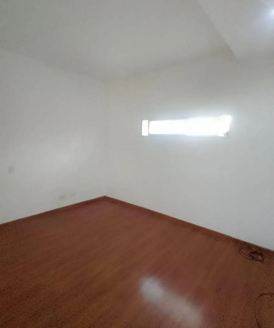 Se ALQUILA departamento interno en Alberdi 4