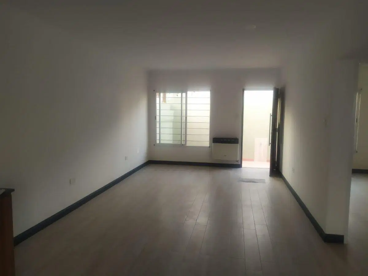 Se ALQUILA departamento en Iriarte 3967 4