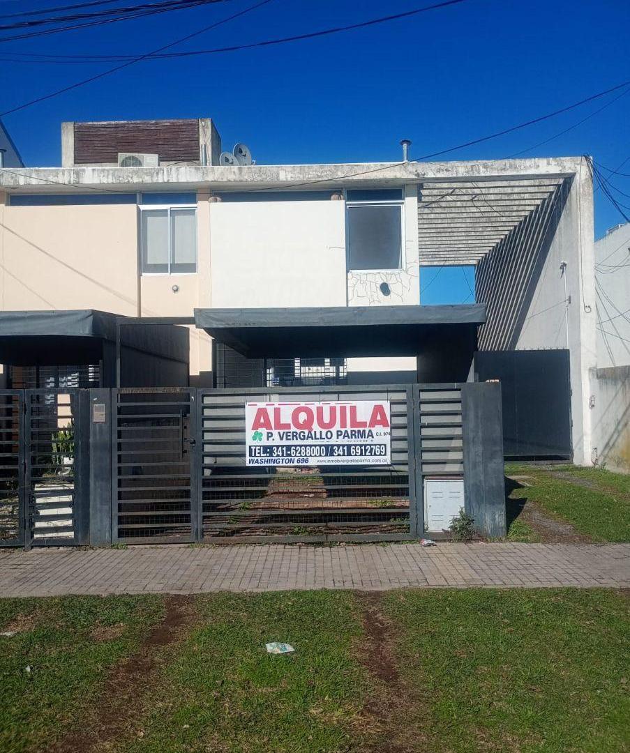 Se ALQUILA casa en La Florida