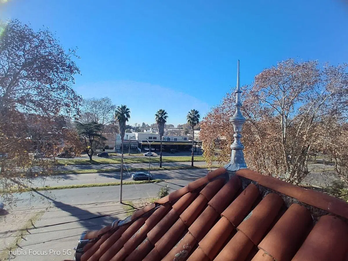 Se ALQUILA Departamento en Alberdi 5